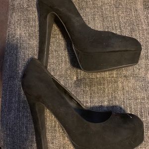 Suede black platform heels
